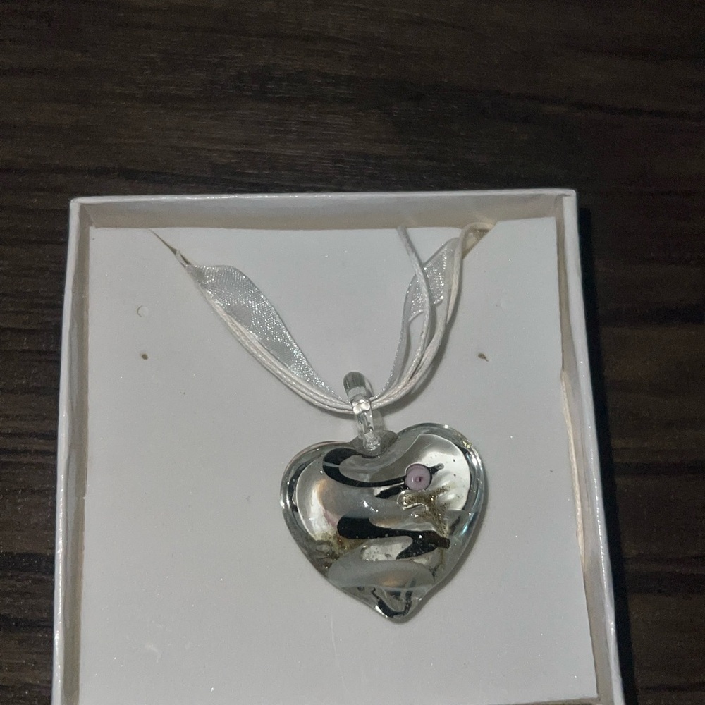 Elegant Silver Heart Pendant Necklace